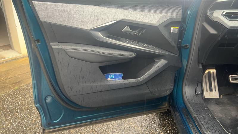 Peugeot 3008 1.2 Hybrid 145 e-Dsc6 Gt - Automatique Entretien constructeur