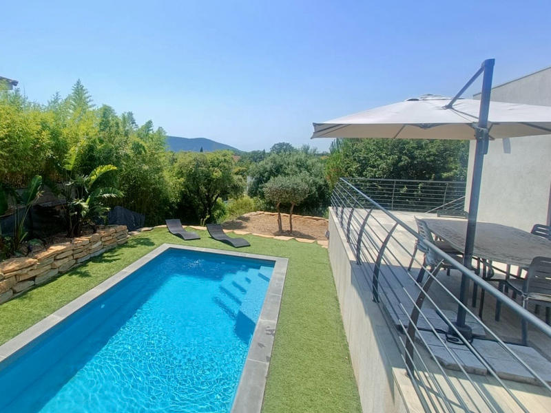 Maison - 128 m² - 5 pièces