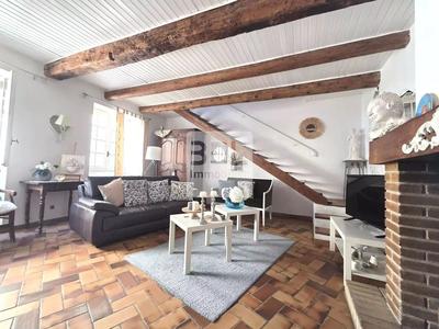 Maison de village - 90 m² - 5 pièces