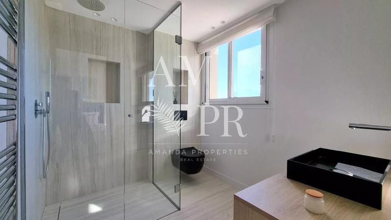 Appartement - 128 m² - 4 pièces