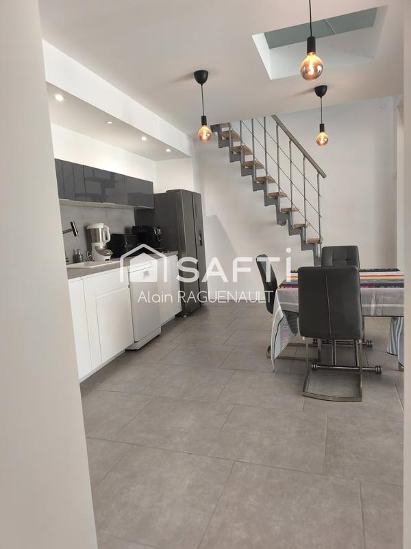 Maison - 136 m² - 4 pièces