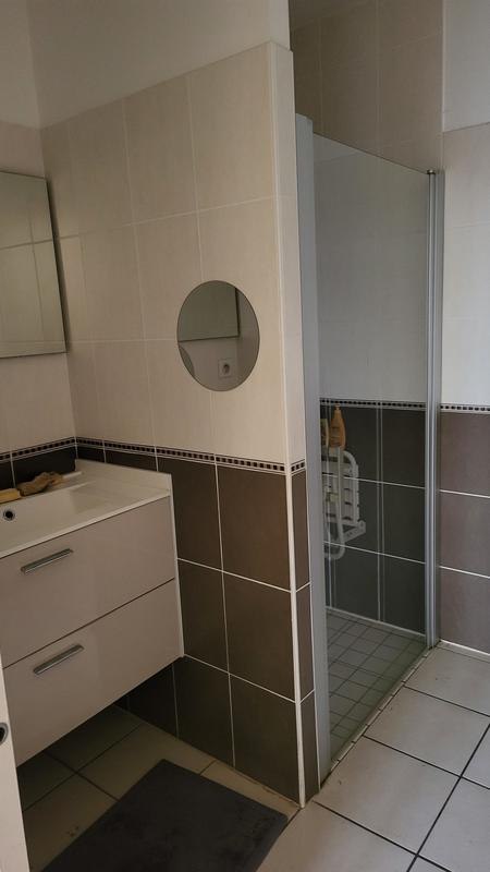 Maison - 182 m² - 11 pièces