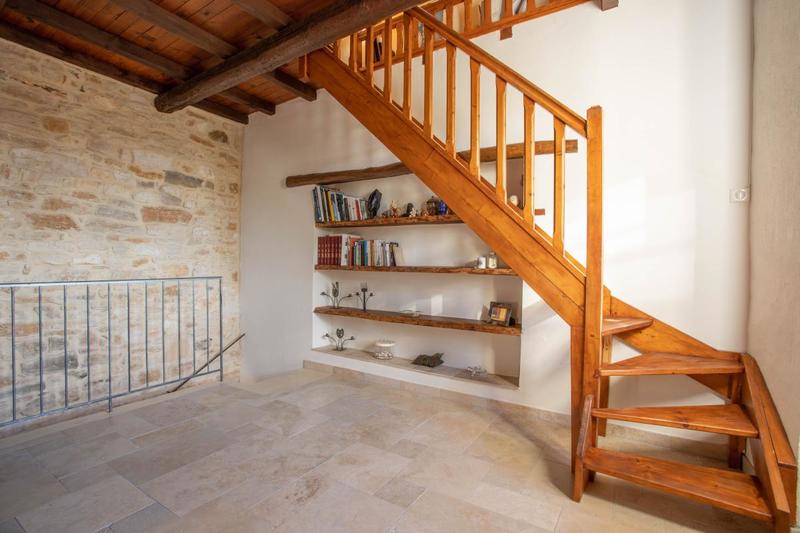 Mas - 288 m² - 5 pièces