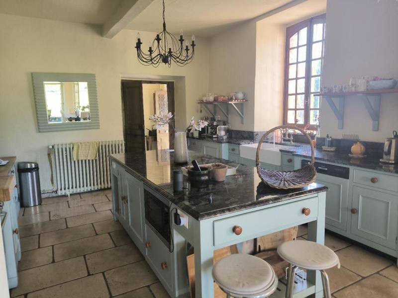 Corps de ferme - 296 m² - 8 pièces