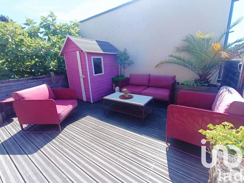 Maison - 294 m² - 8 pièces