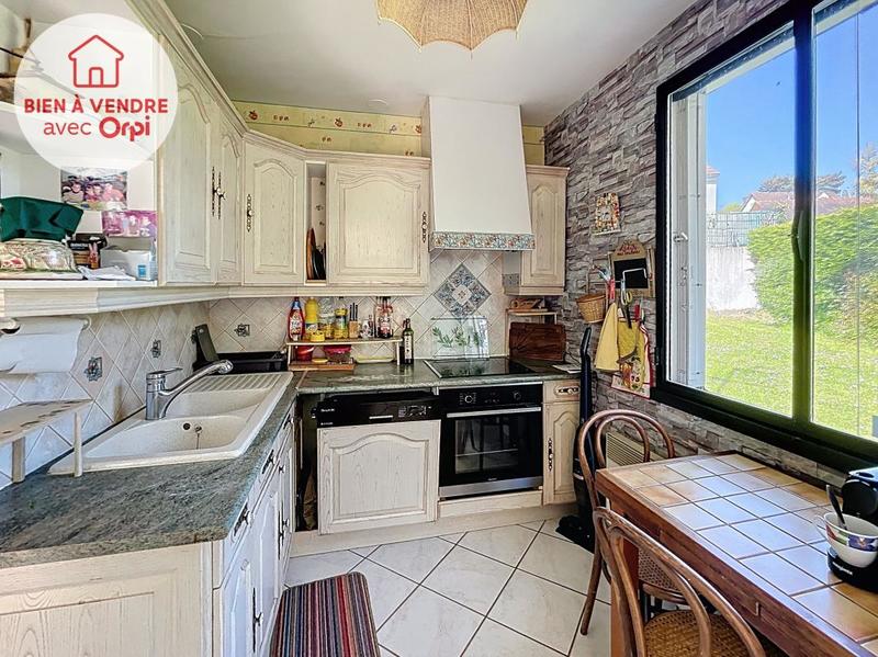 Maison - 102 m² - 4 pièces