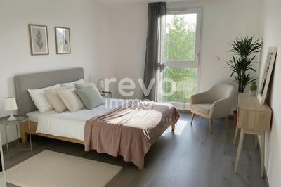 Appartement - 81 m² - 4 pièces