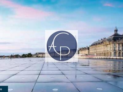 Appartement - 197 m² - 5 pièces