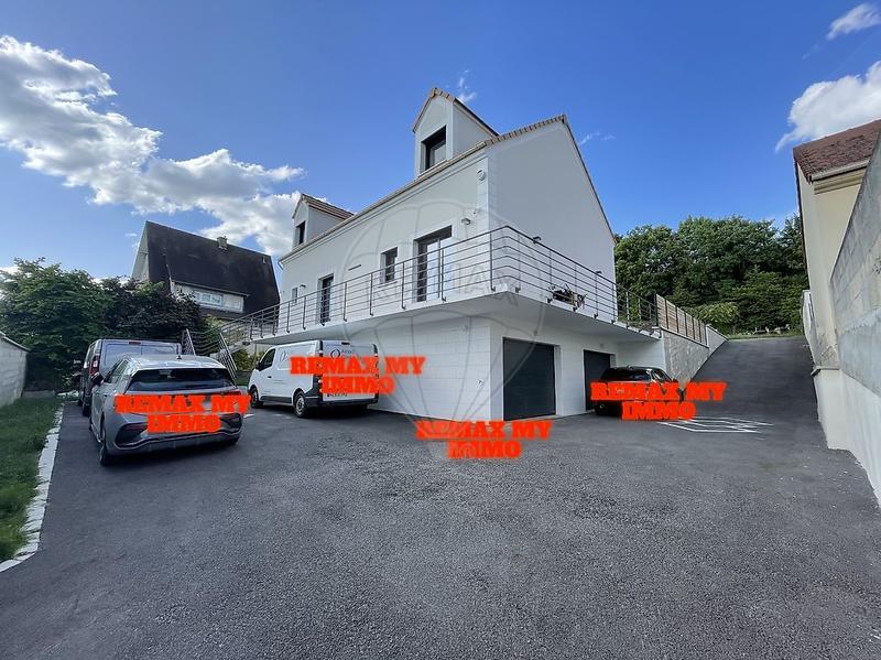 Maison - 167 m² - 5 pièces
