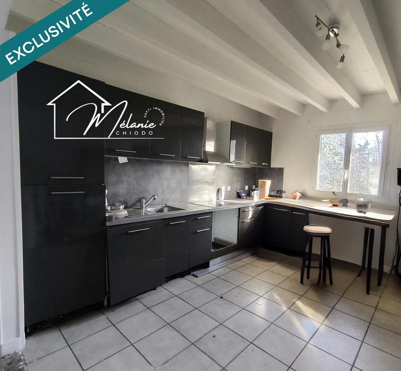 Maison - 299 m² - 11 pièces