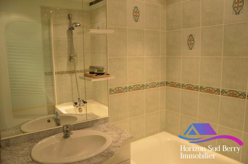 Maison - 295 m² - 12 pièces