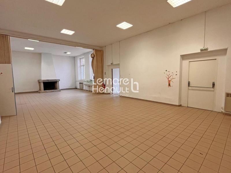 Maison - 186 m² - 4 pièces