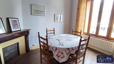 Maison - 100 m² - 7 pièces