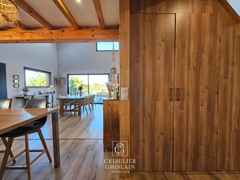 Maison - 155 m² - 5 pièces