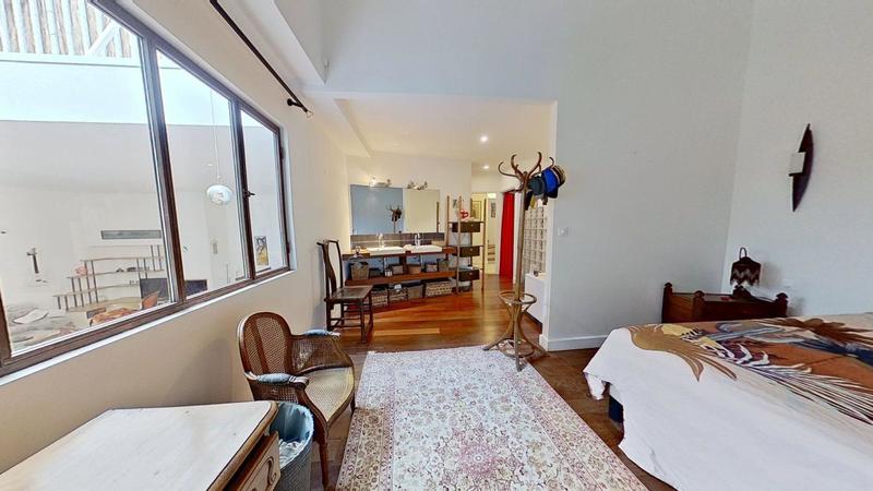 Maison de ville - 200 m² - 5 pièces