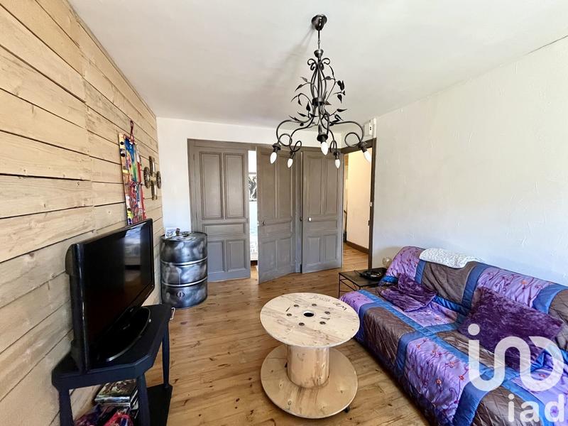 Maison - 250 m² - 5 pièces