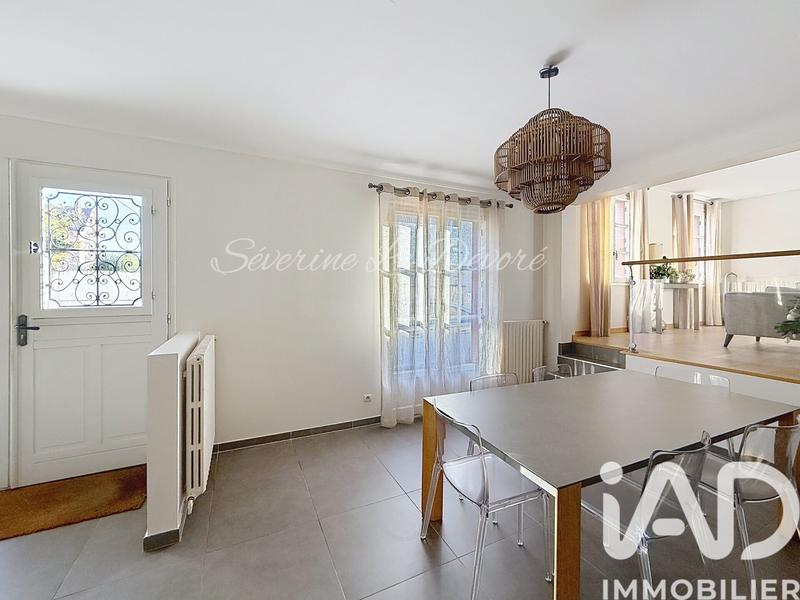 Maison - 131 m² - 8 pièces