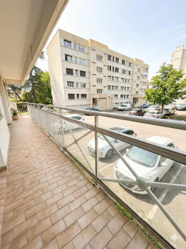 Appartement - 72 m² - 4 pièces
