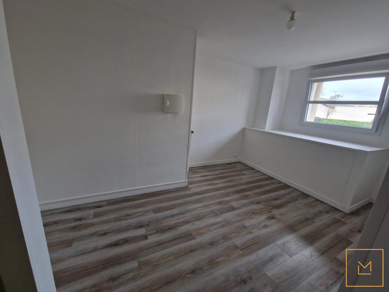 Appartement - 81 m² - 3 pièces