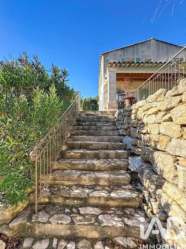 Maison - 105 m² - 5 pièces