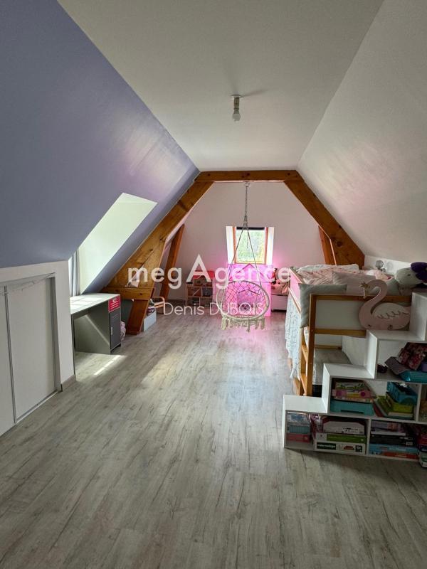 Maison - 200 m² - 8 pièces