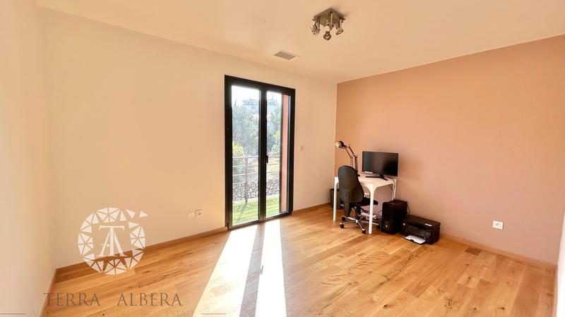 Villa - 127 m² - 5 pièces