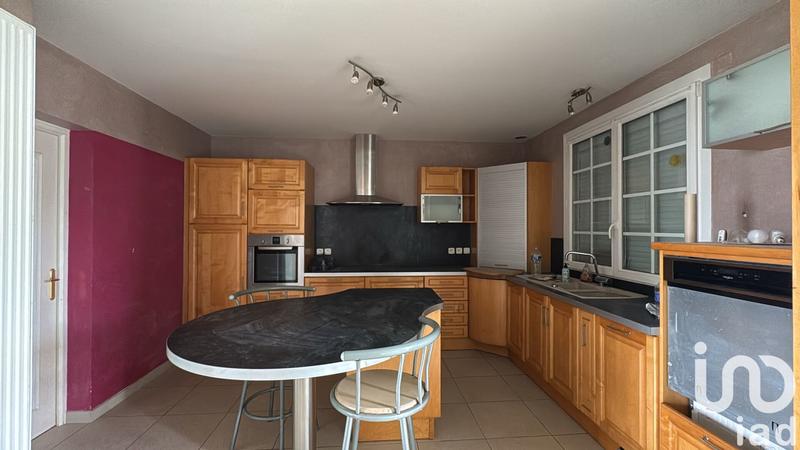 Maison - 166 m² - 7 pièces