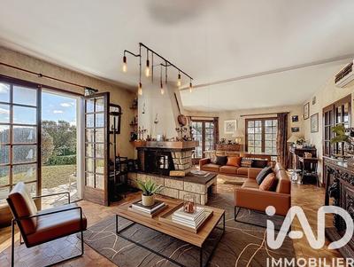 Maison - 190 m² - 8 pièces