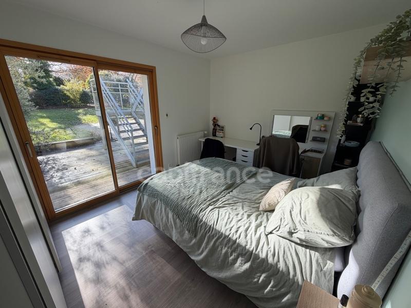 Maison - 176 m² - 7 pièces