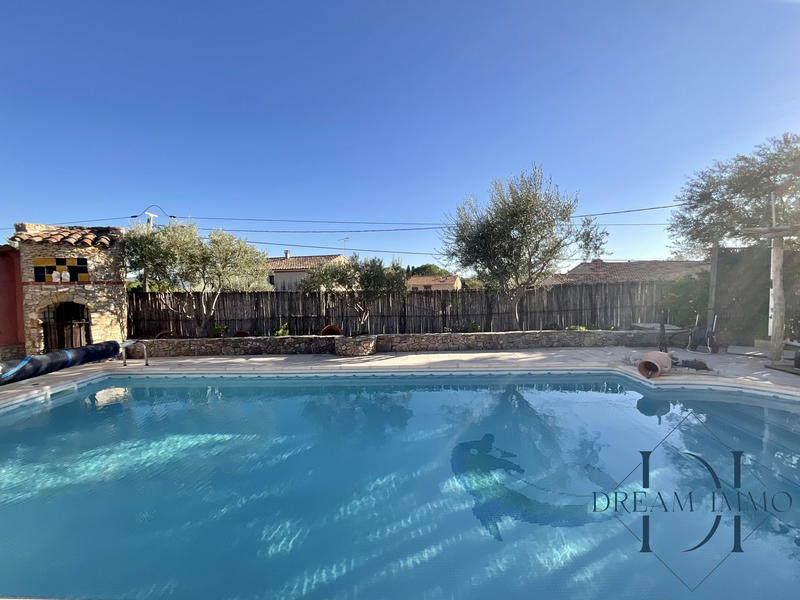 Maison - 141 m² - 5 pièces