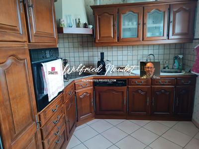 Maison - 80 m² - 4 pièces