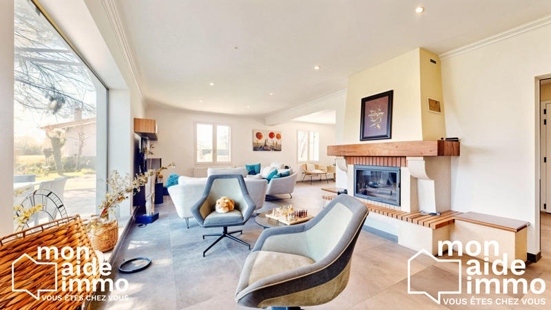 Maison - 144 m² - 5 pièces