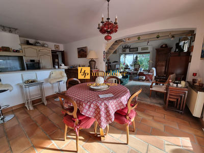 Villa - 175 m² - 7 pièces