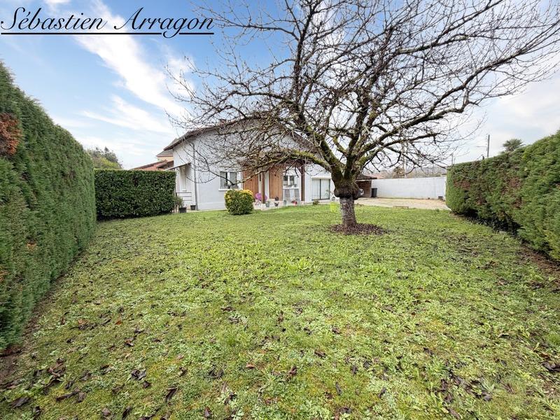 Maison - 110 m² - 6 pièces