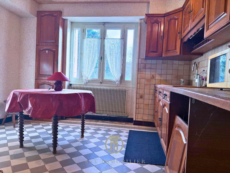 Maison - 102 m² - 5 pièces