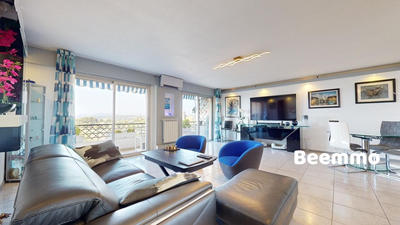 Appartement - 75 m² - 3 pièces