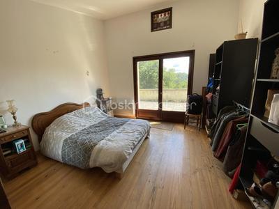 Corps de ferme - 194 m² - 5 pièces