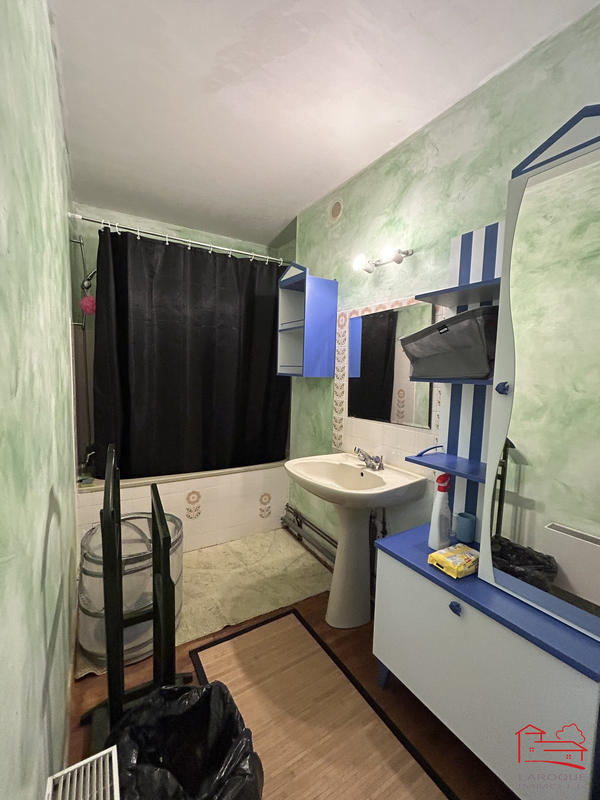 Maison ancienne - 275 m² - 9 pièces