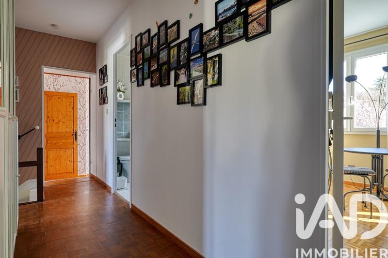 Maison - 157 m² - 8 pièces