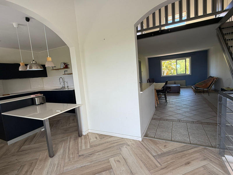 Maison - 170 m² - 6 pièces