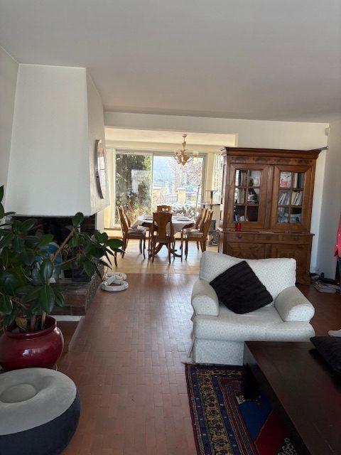 Maison contemporaine - 280 m² - 8 pièces