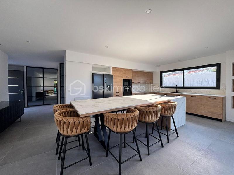 Villa - 139 m² - 5 pièces