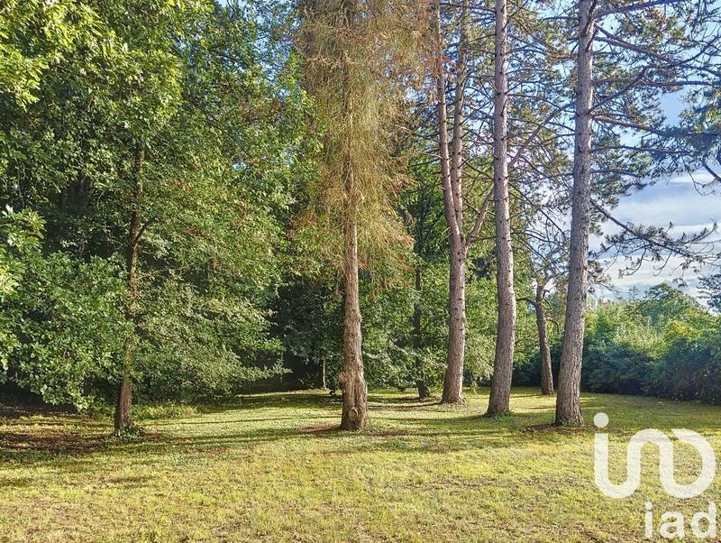 Maison - 241 m² - 10 pièces