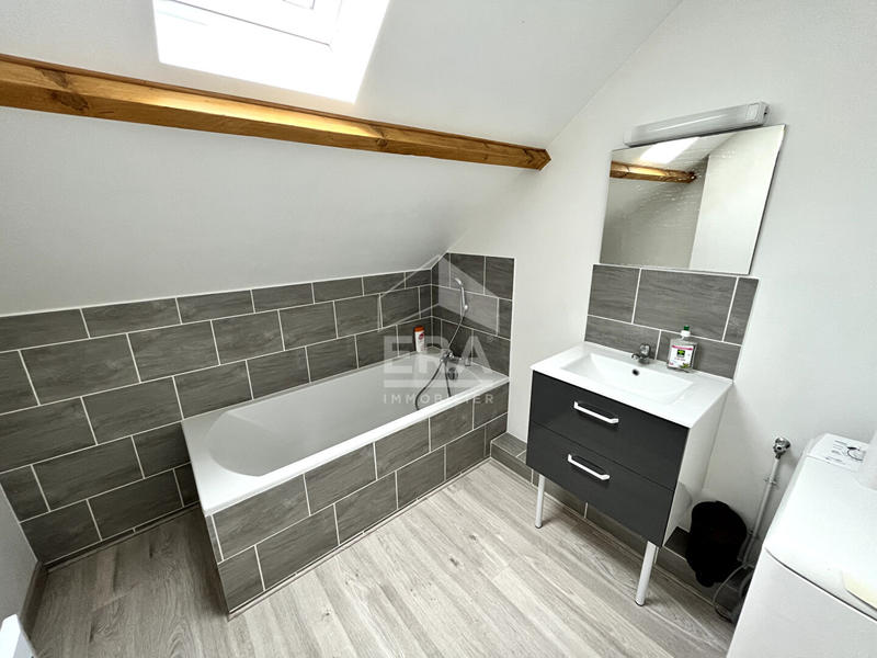 Appartement - 70 m² - 5 pièces