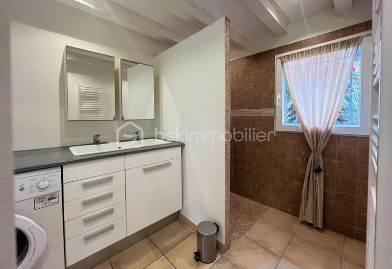 Propriété - 265 m² - 13 pièces