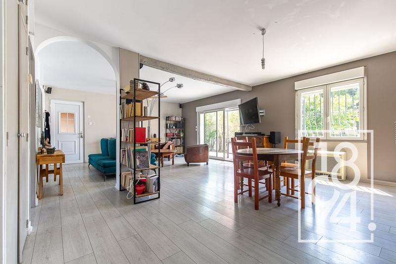 Villa - 147 m² - 5 pièces