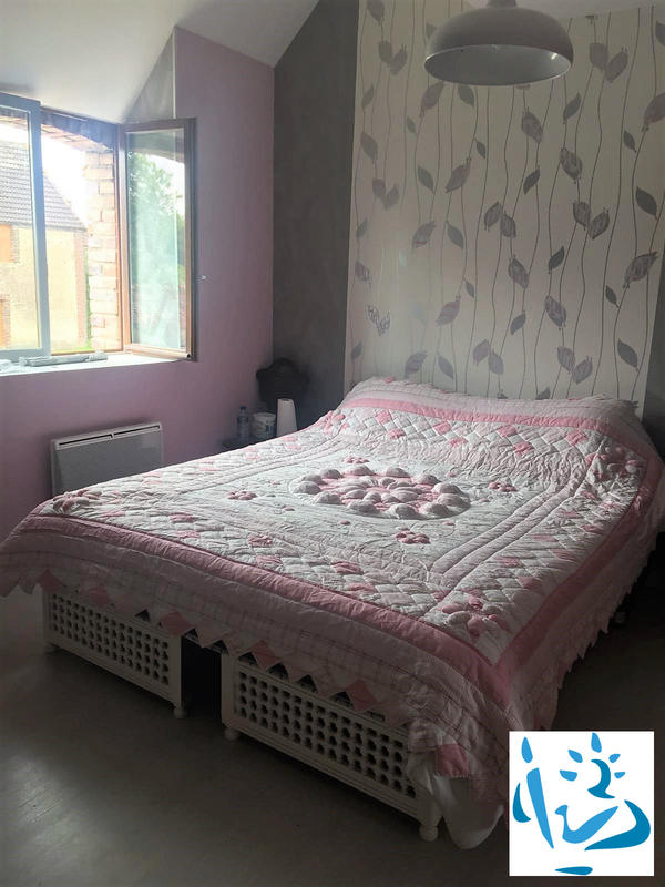 Maison - 236 m² - 9 pièces