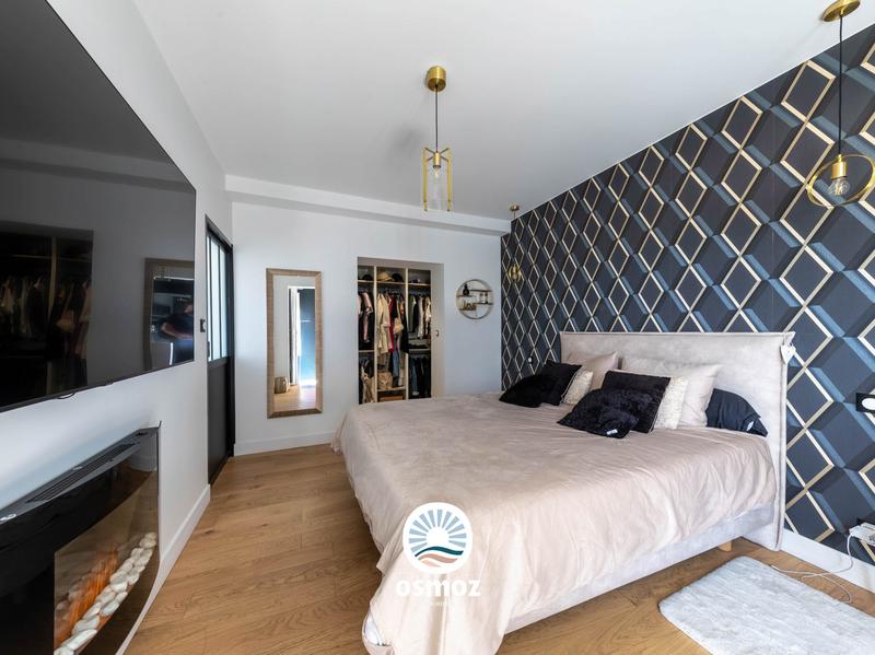 Maison contemporaine - 175 m² - 6 pièces