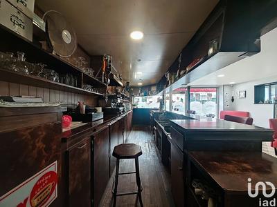 Local commercial - 147 m²