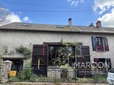 Propriété - 225 m²